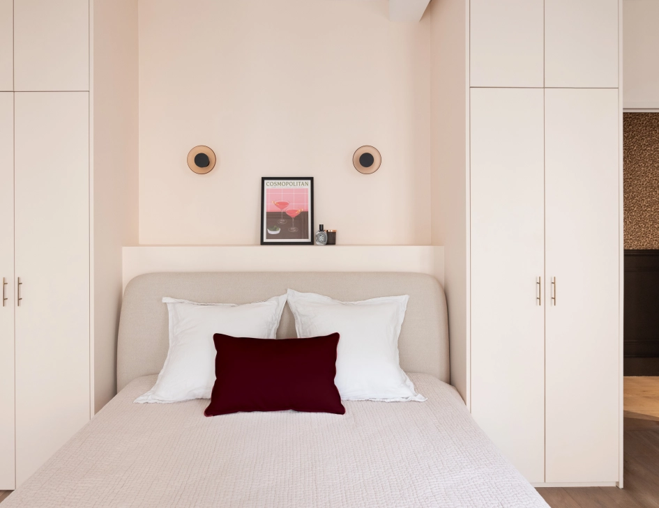 Pure PAX Tür, Mattlack, Farbe Petal, B37H200cm.