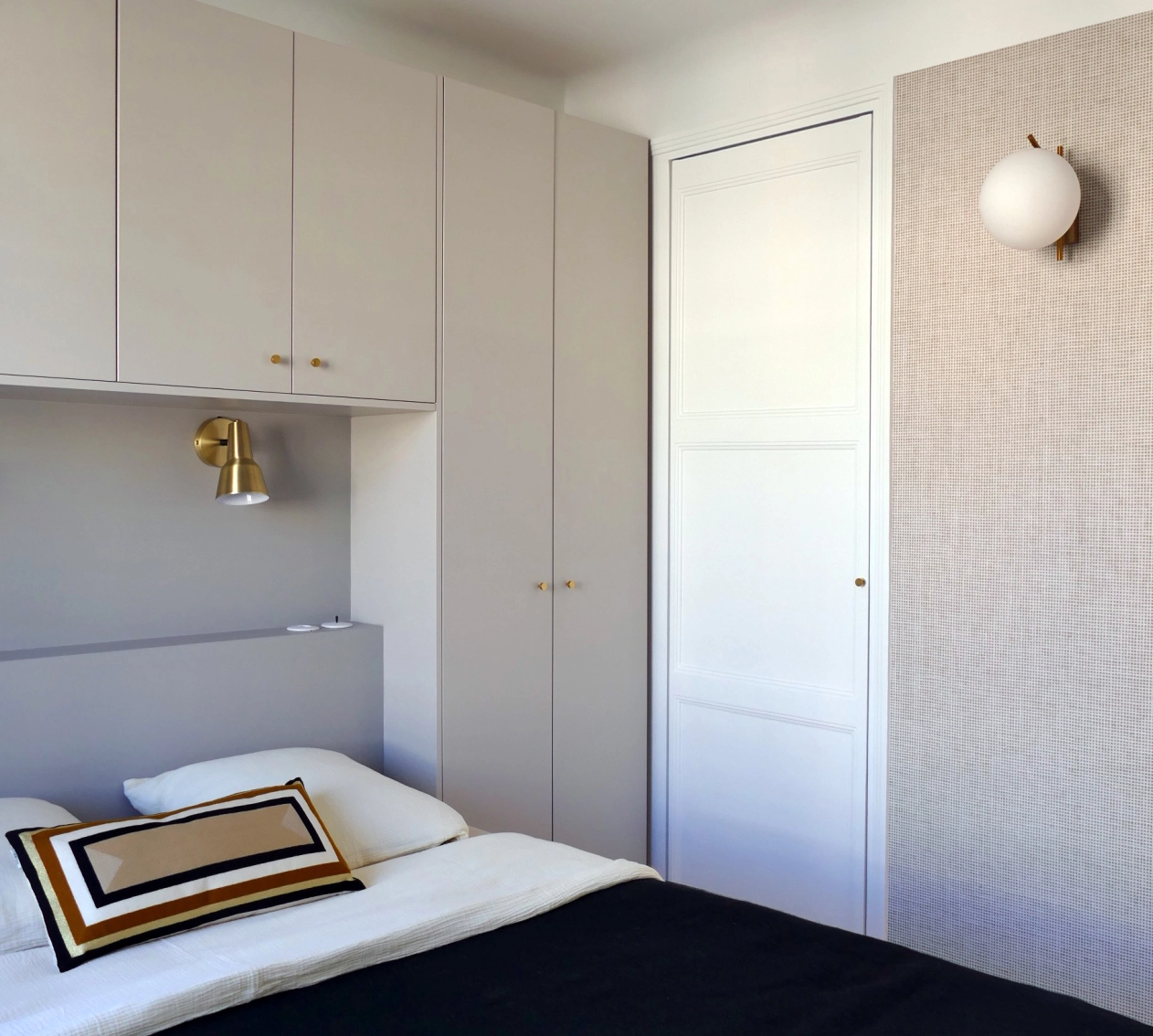 Pure PAX Tür, Mattlack, Farbe: Hop, B 37 cm, H 200 cm.