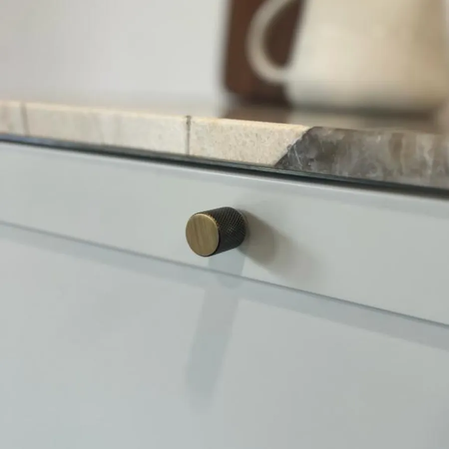 Antieke bronzen Helix-knop