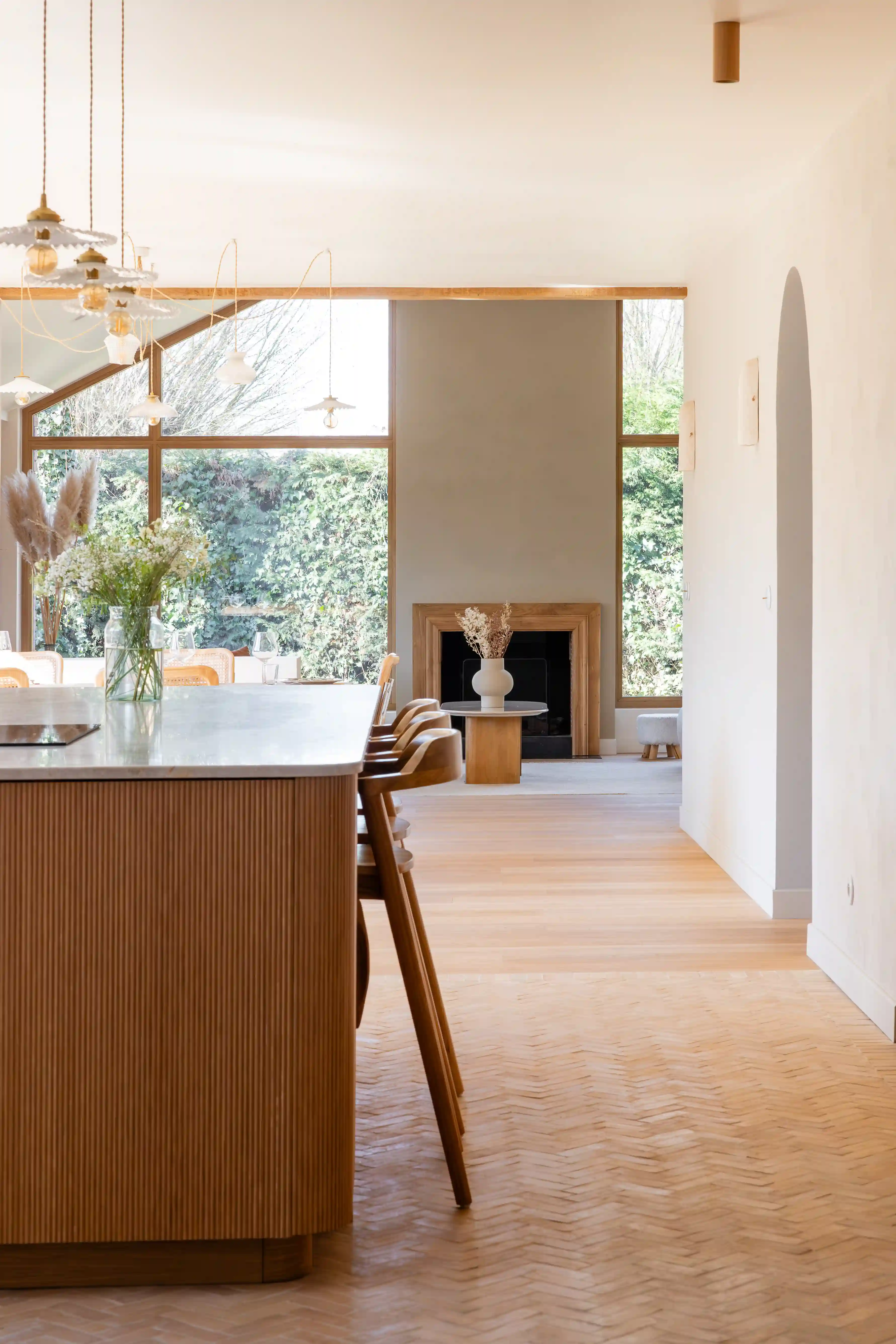 Pleated Natural Oak Sample